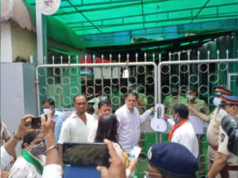 Mumbai: BJP takes out morchas against BMC at 24 ward offices over 25-years of ‘misrule’ in civic body | Mumbai News